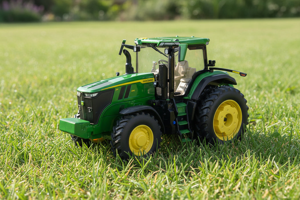 John Deere Prestige 1:32 7R 330 Tractor