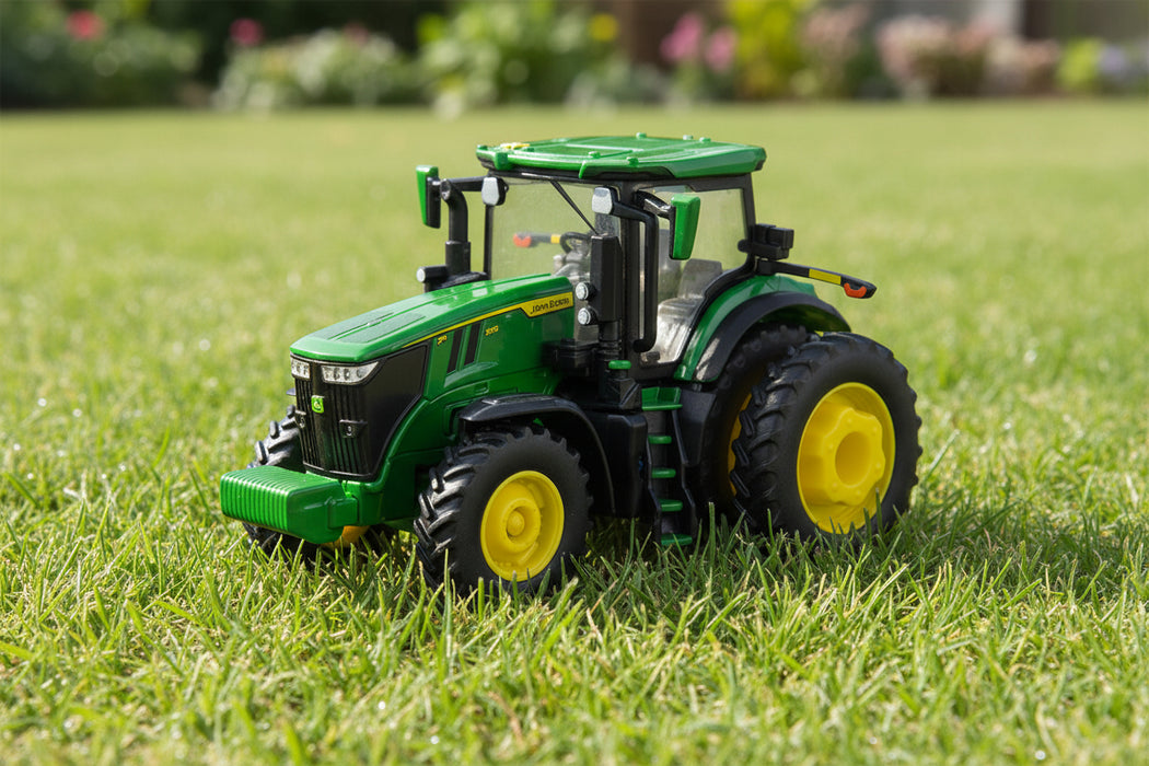 John Deere Prestige 1:64 7R 330 Tractor