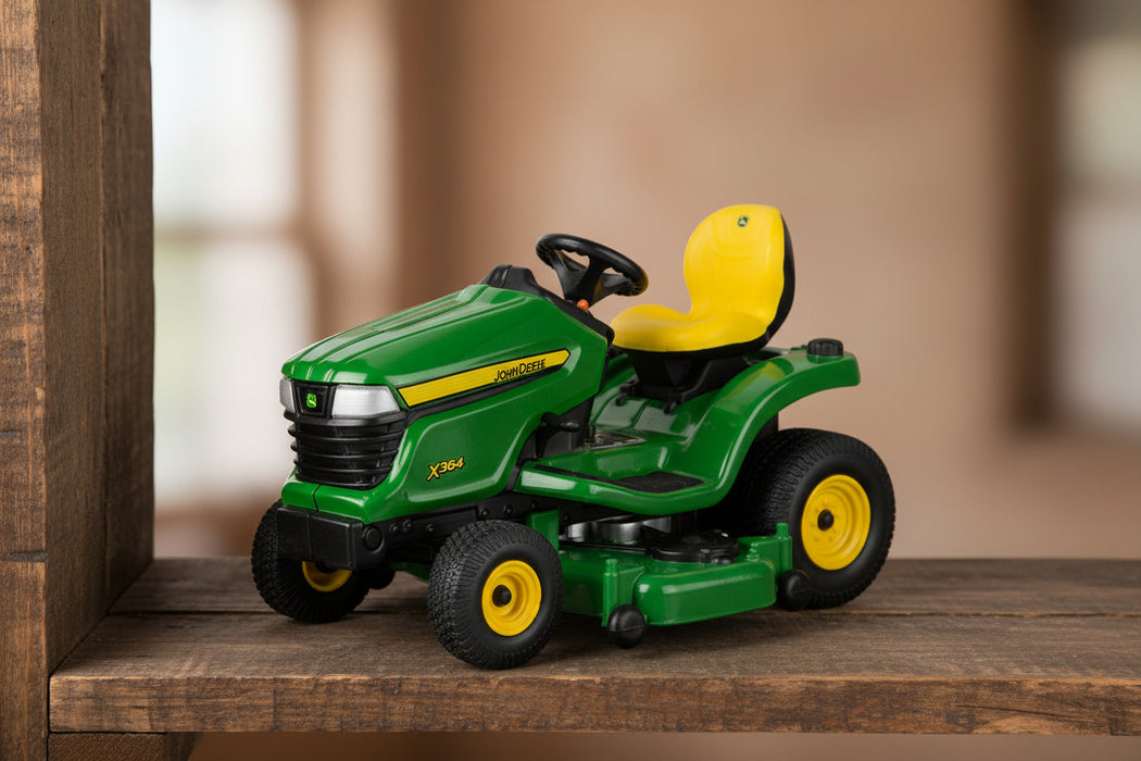 John Deere 1:16 X384 Lawn Tractor