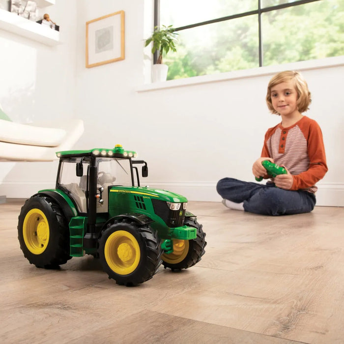 John Deere 1:16 Big Farm 6210R Remote Control Tractor