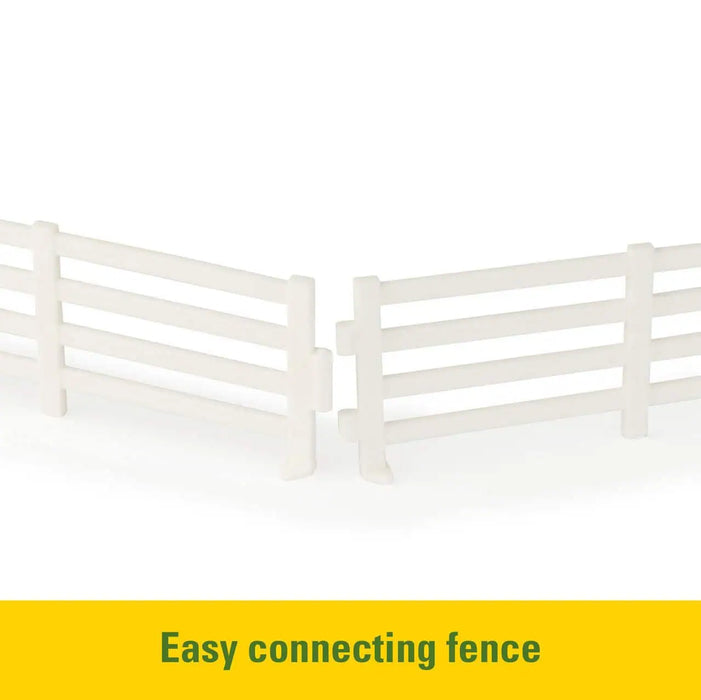 connecting fence on the John Deere 1:32 Die Cast Farm Set