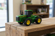 John Deere 1:64 4WD Tractor
