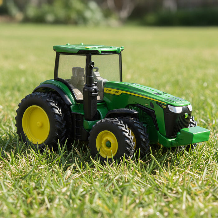 John Deere 1:64 8R 310 Tractor with FFA Logo