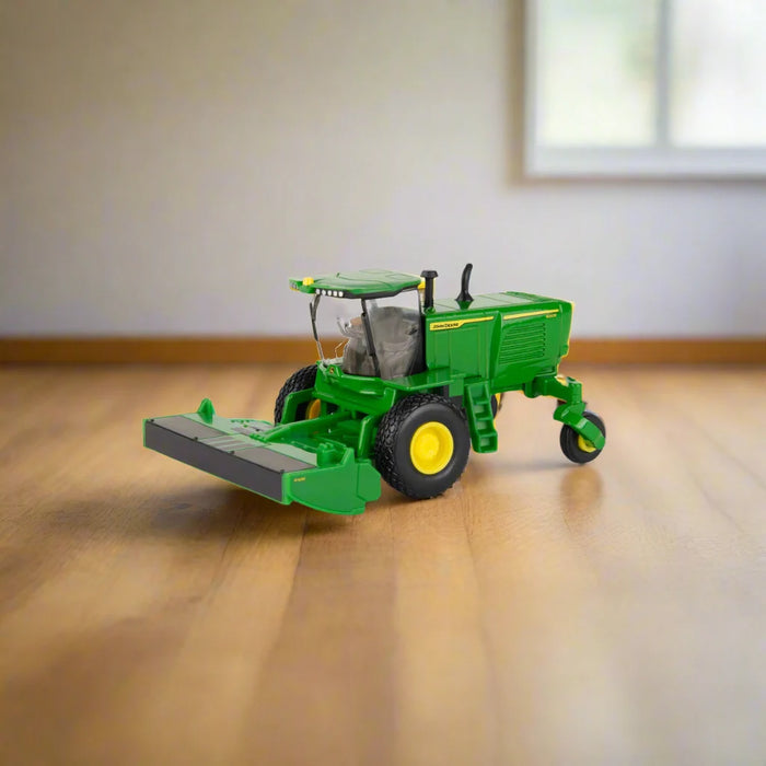 John Deere 1:64 W260R Windrower