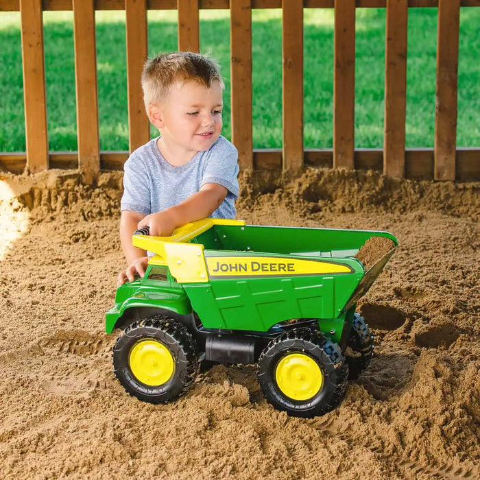 John Deere 21 inch Big Scoop Dump Truck