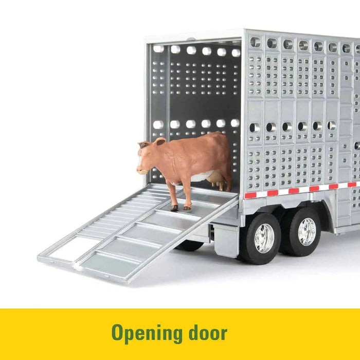 opening door for cattle on the John Deere 1:32 Semi with Livestock Trailer Set