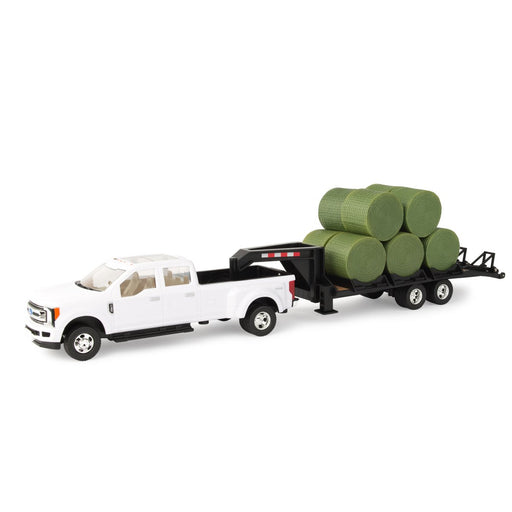 John Deere 1:32 Pickup with Trailer & Bales